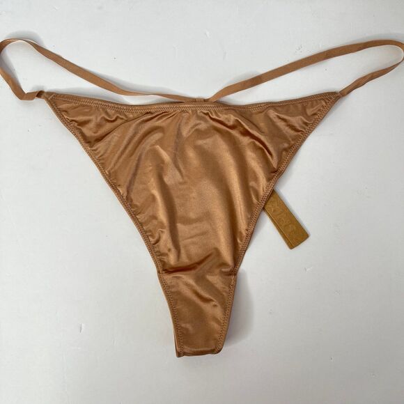 NWT 2 Pairs Skims Fits Everybody T-String Thong Panties Size 4X #428 - Picture 3 of 8